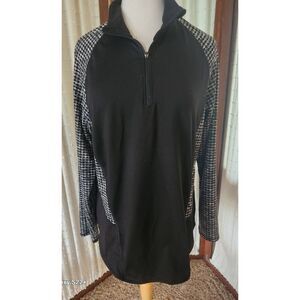 A9  Athletic Works 1/2 zip pullover t-shirt